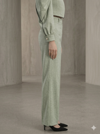 02 Straight-Leg Trousers